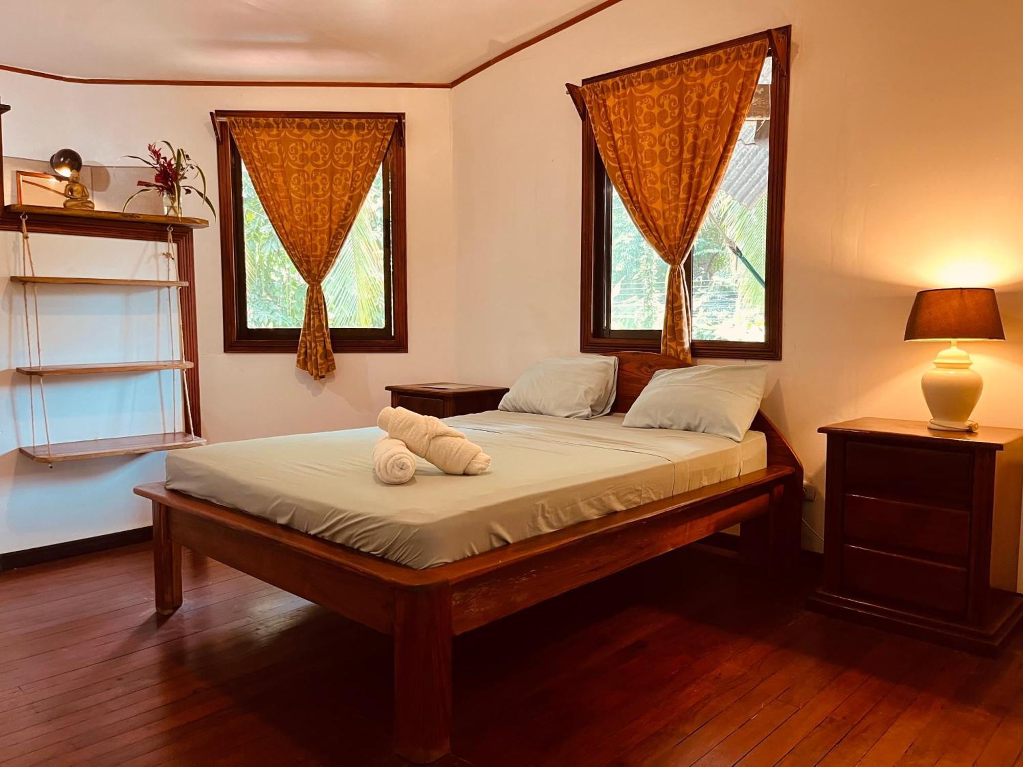 La Ruka Hostel Puerto Viejo de Talamanca Екстер'єр фото