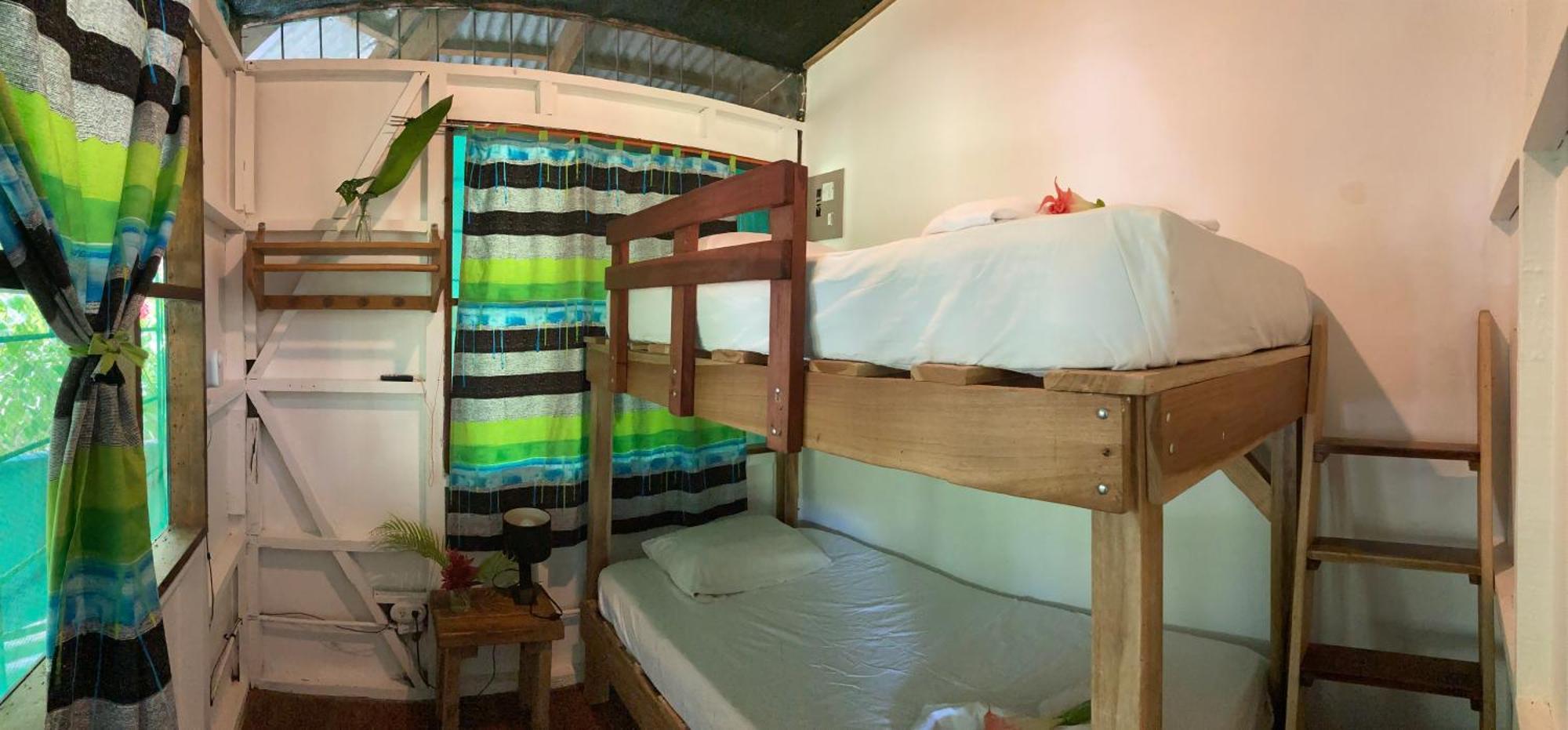 La Ruka Hostel Puerto Viejo de Talamanca Екстер'єр фото